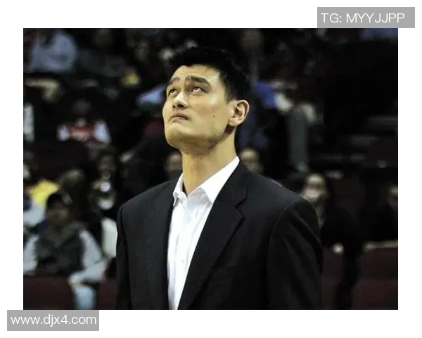 当今足球明星谁最受欢迎谁的影响力最大引发球迷热议